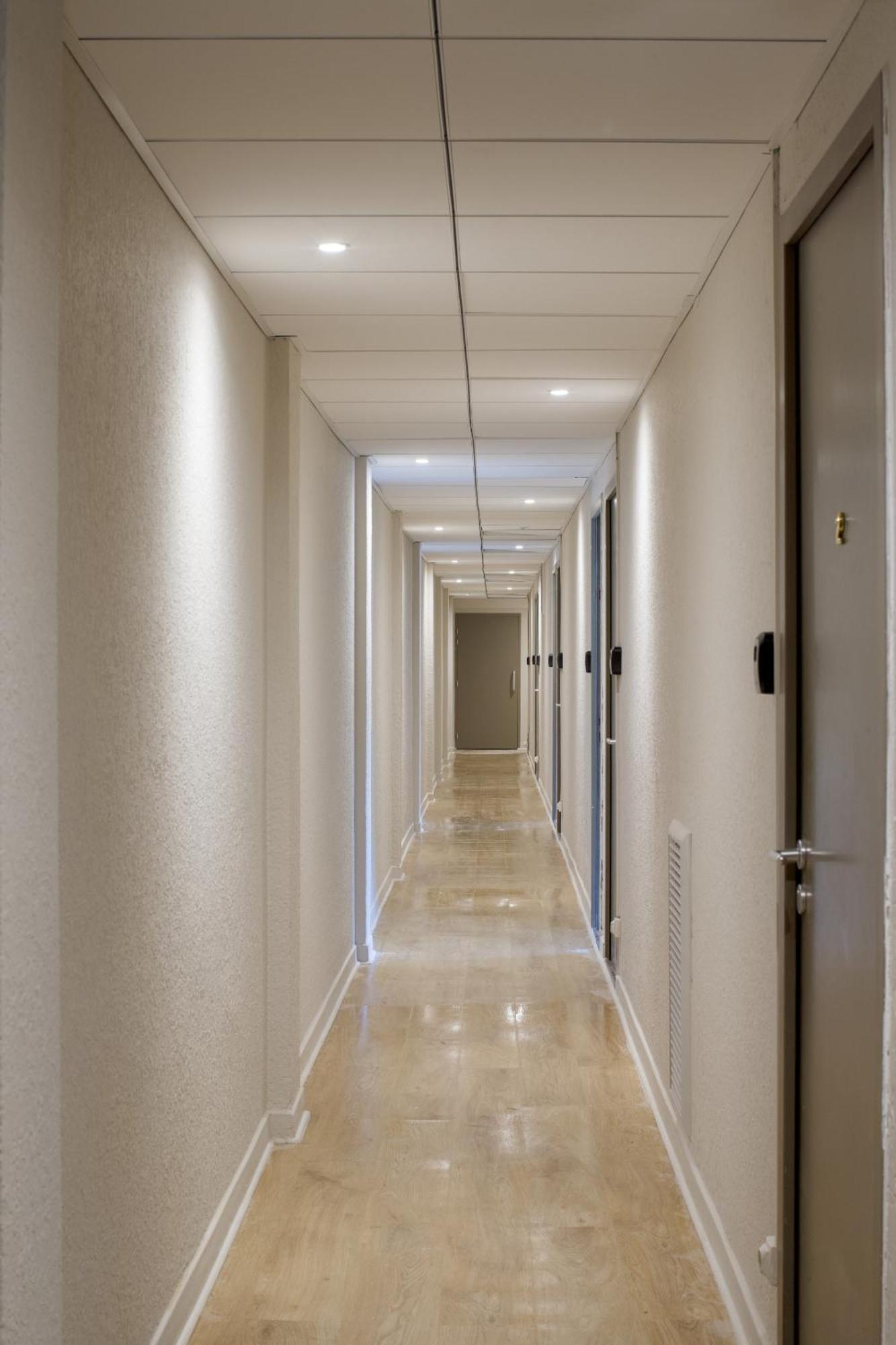 Gab House Hotel Bron Ngoại thất bức ảnh