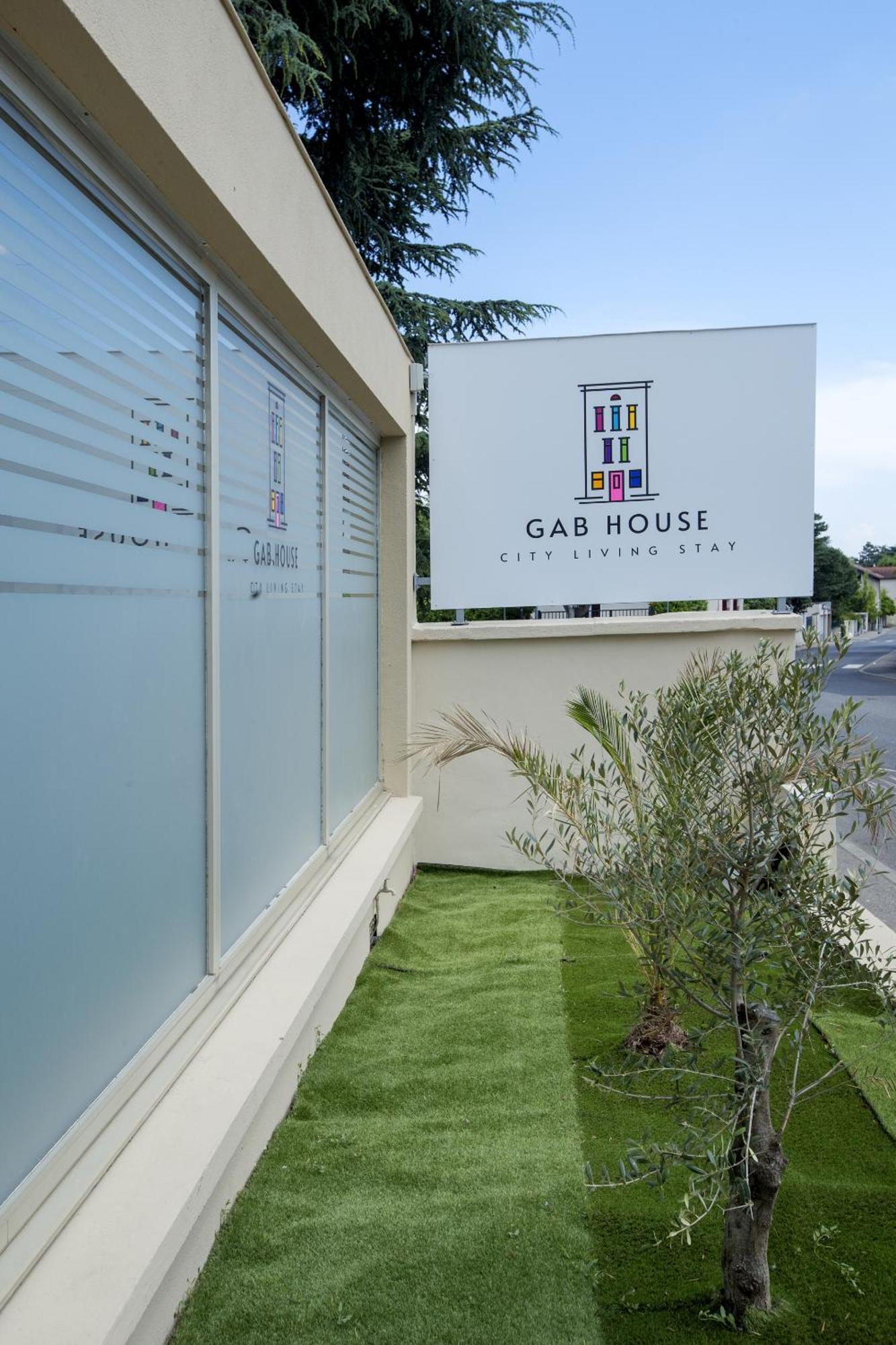 Gab House Hotel Bron Ngoại thất bức ảnh